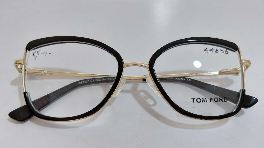 TOM FORD